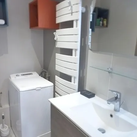 à Avec Balcon Et Wifi - Fr-1-512-51 Brides-les-Bains